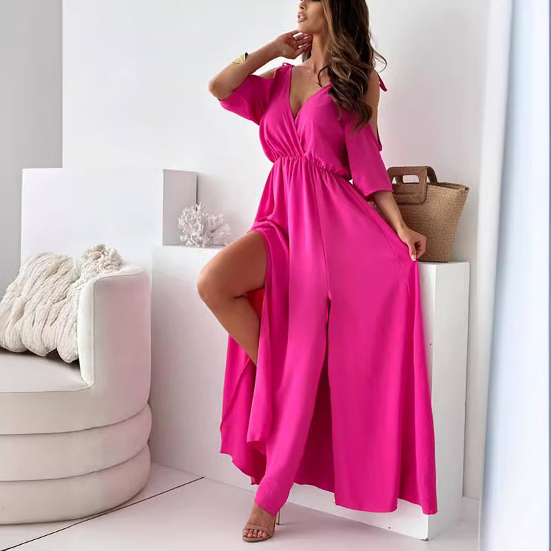 Velvara — Silhouette Hochtailliertes Maxikleid