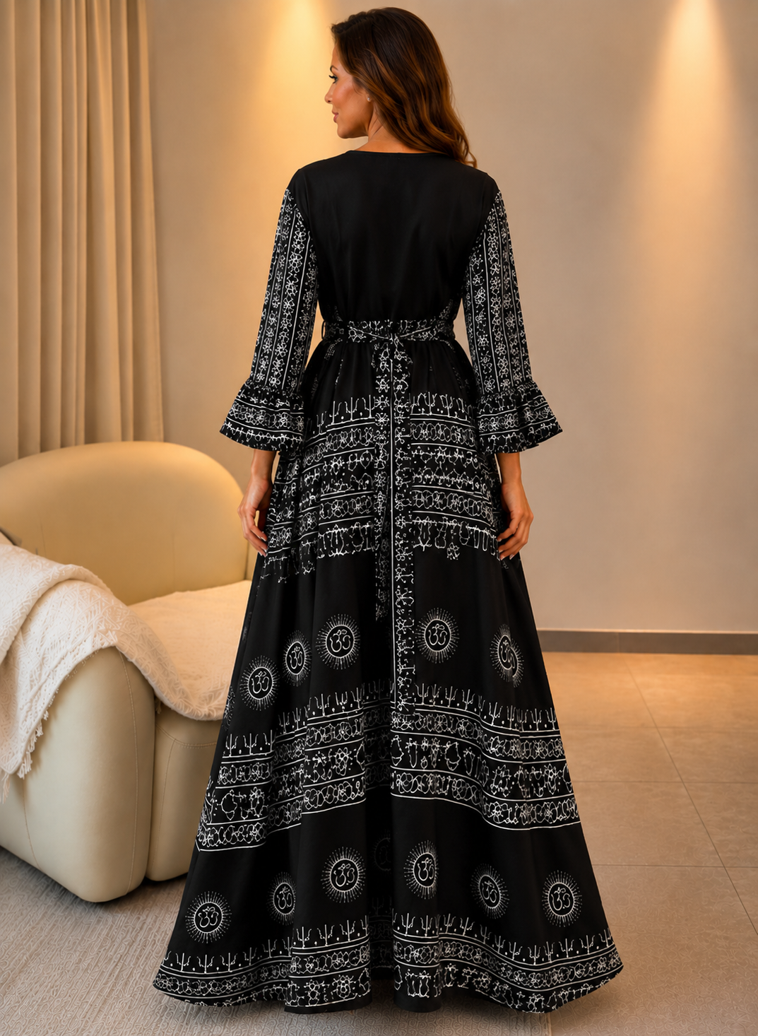 Miche — Maxikleid aus bedrucktem Leinen mit V-Ausschnitt