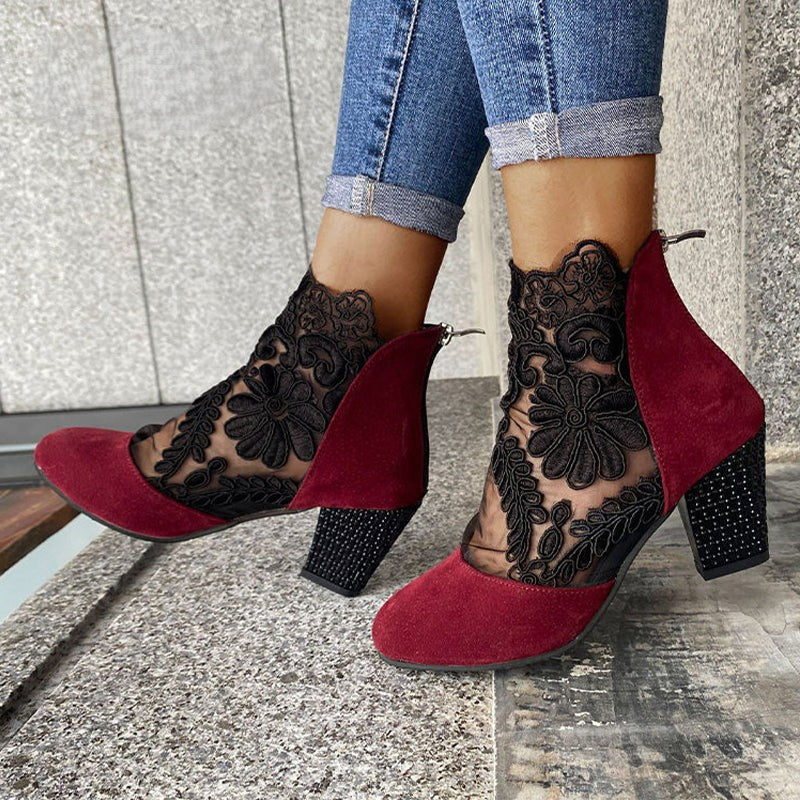 Verlaine — Elegante Spitzen-High-Heels