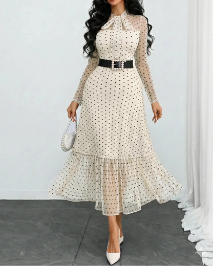 Verlanne — Midi-Kleid mit Polka-Dots und Bindekragen