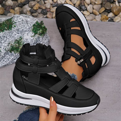 Bequeme, leichte Keilsandalen mit seitlichem Reißverschluss