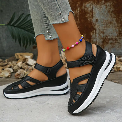 Delisara — Leder-Sandalen mit Hohlabsatz