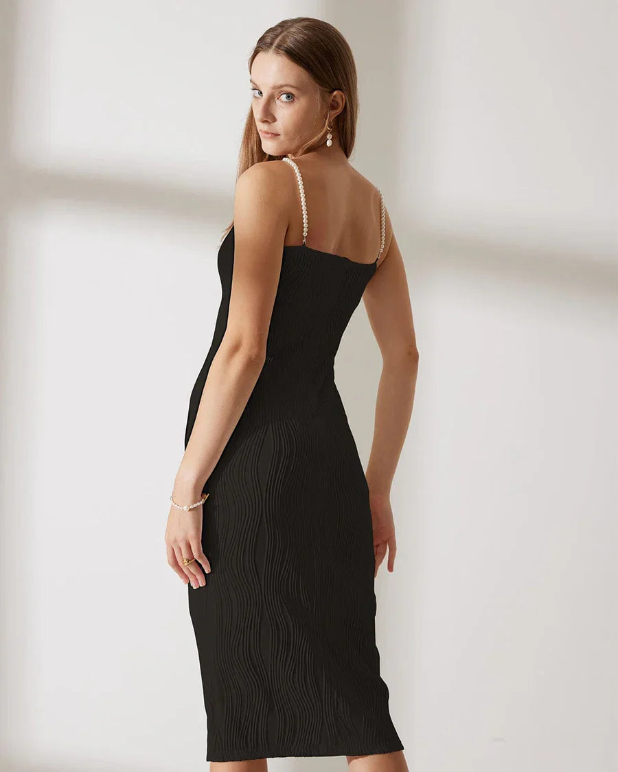Mireille - Midi-Kleid mit Wellenstruktur und Perlen-Trägern