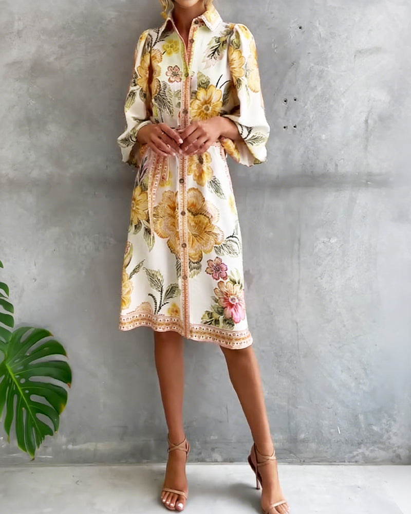 Fleurette — Gedrucktes Kleid mit Lanternärmeln und gespaltenem Kragen