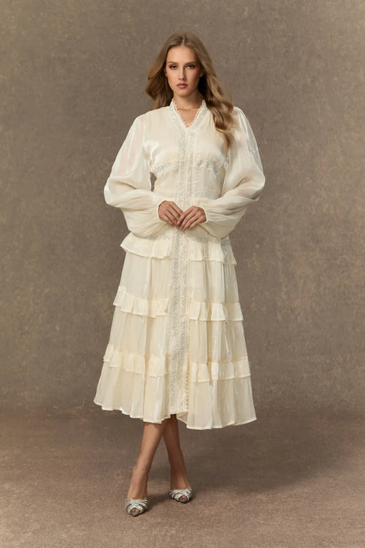 Elvine - Weißes Rüschenshirt V-Ausschnitt Midi-Kleid