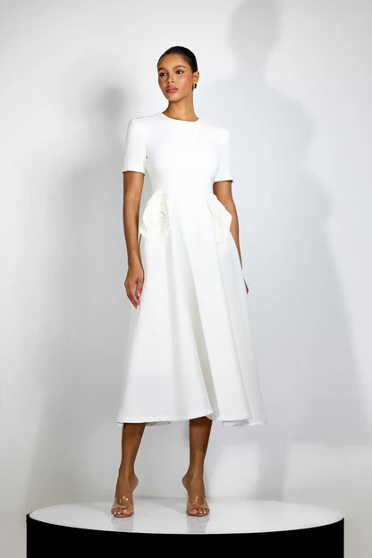Velorie — Floral Appliqué Midi-Kleid