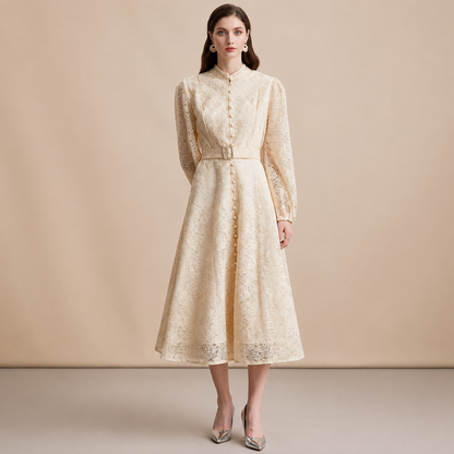 Ivoire —  Midikleid mit Spitze und Stehkragen