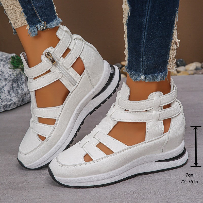 Bequeme, leichte Keilsandalen mit seitlichem Reißverschluss