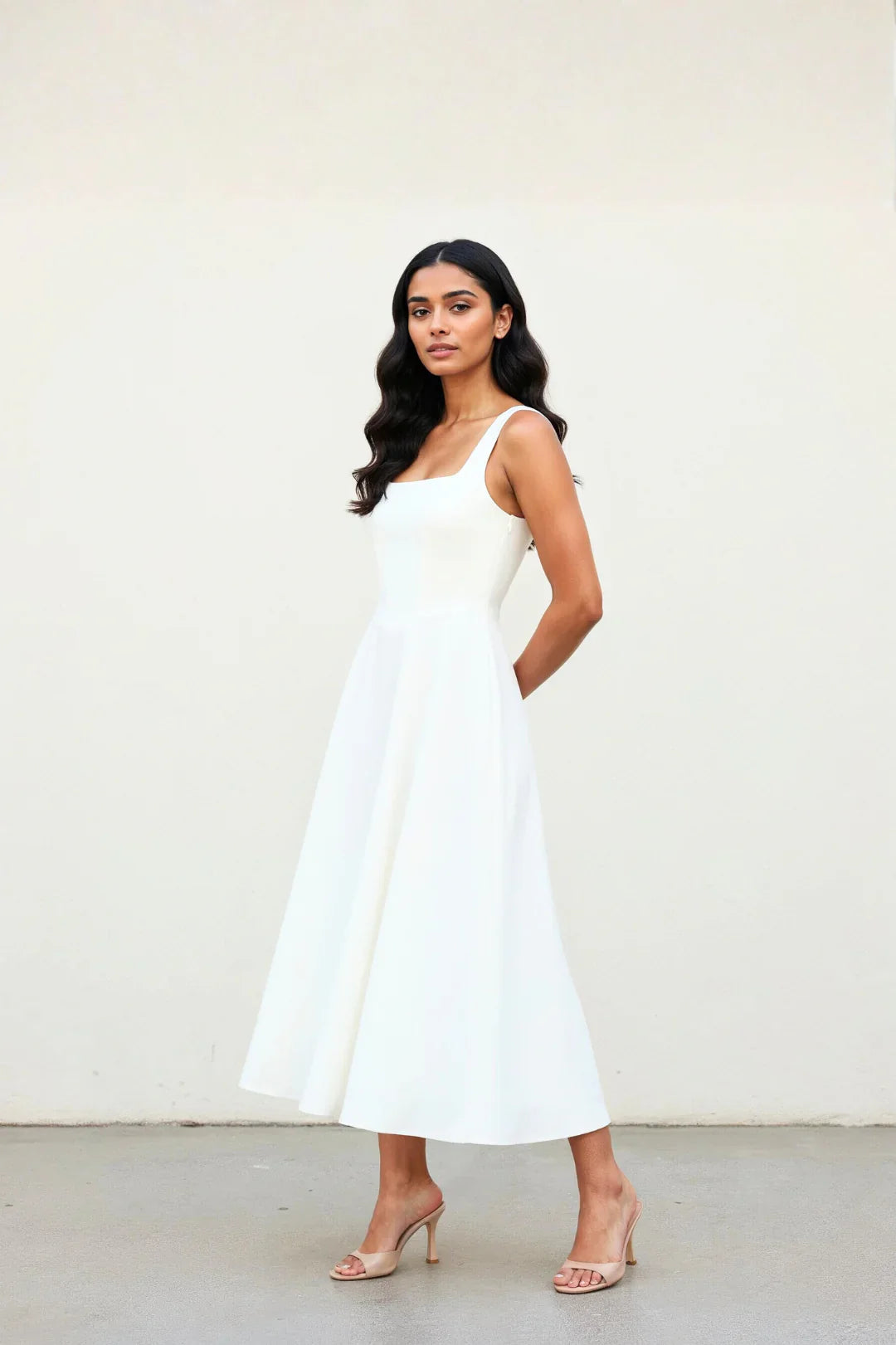 Gracen — Damen Fließendes Midi-Kleid