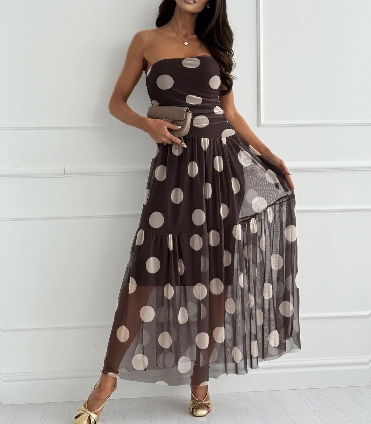 Puntillé — Trägerloses Maxikleid mit Polka Dots