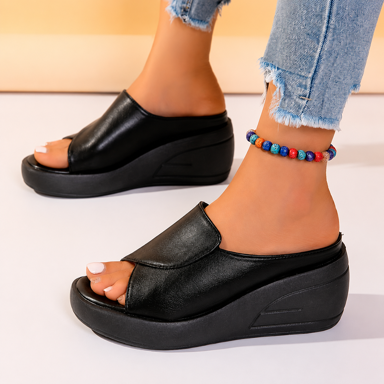 Céline — Komfortsandale mit breiter Passform