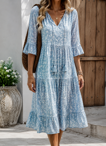 Rozy — Blumenkleid mit Bindeband, V-Ausschnitt und A-Linie