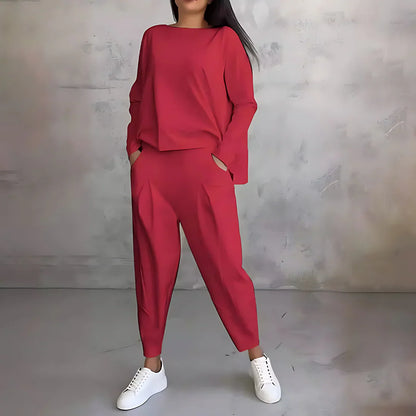 Cotonné — Asymmetrisches Sweatshirt- und Hosen-Set aus Baumwolle