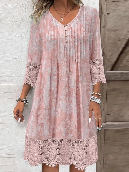 Kim — Spitzen-Patchwork-Kleid mit V-Ausschnitt, Casual-Stil