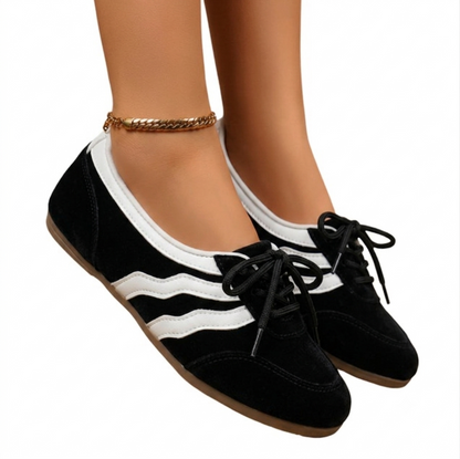 Aurélia — Retro Wave Schnürsneaker