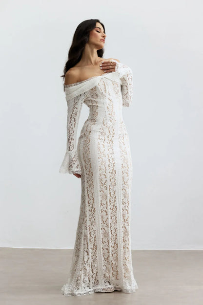 Emily - Off-Shoulder Spitzen-Fishtail-Maxikleid