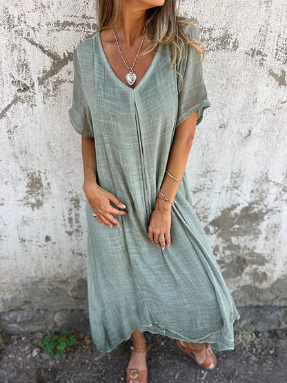 V-Ausschnitt - Bequemes Midi-Kleid