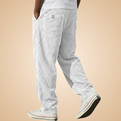 Feldkord — Herren Slim-Fit Cordhose