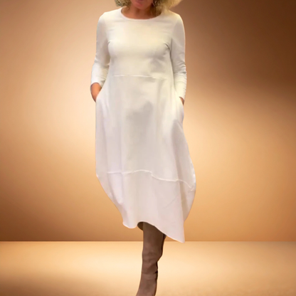 Velvára – Seidenberührungs-Eleganzkleid