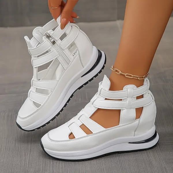 Bequeme, leichte Keilsandalen mit seitlichem Reißverschluss