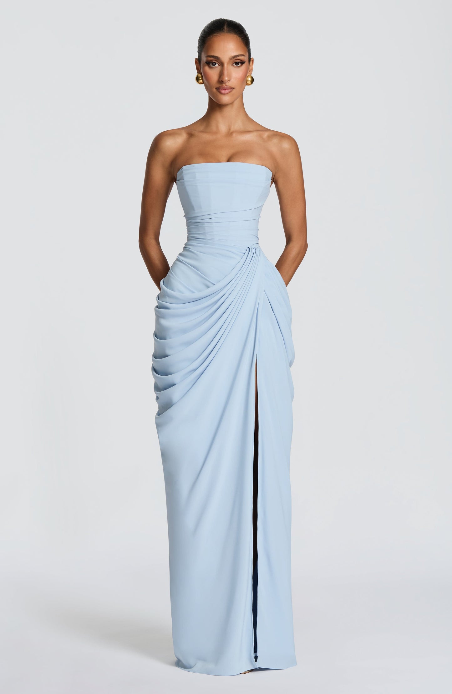 Lonz  —  Skulptiertes Plunge Maxi-Kleid