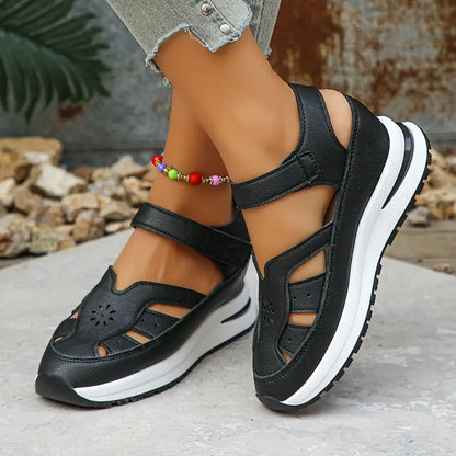 Delisara — Leder-Sandalen mit Hohlabsatz