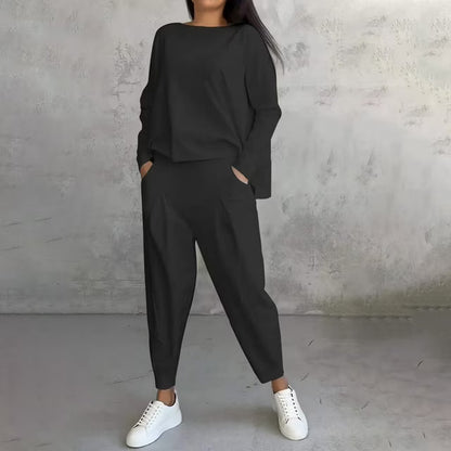 Cotonné — Asymmetrisches Sweatshirt- und Hosen-Set aus Baumwolle