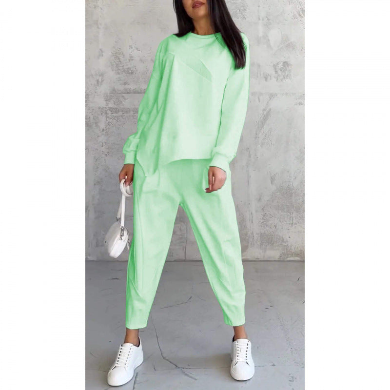 Noemi — Asymmetrisches Saum Sweatshirt & Hose Lounge Set