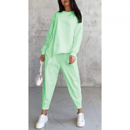 Noemi — Asymmetrisches Saum Sweatshirt & Hose Lounge Set