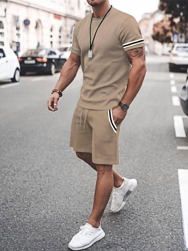 Ashford — Gestreiftes T-Shirt & Shorts Set