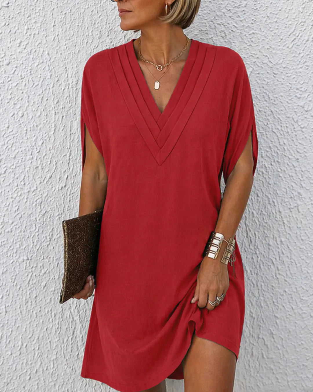 Avènne — V-Ausschnitt Midi Kleid