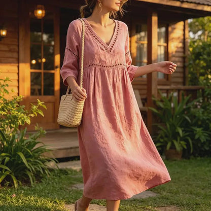 Daisy — Entspanntes Kleid mit Cutout in einfarbig