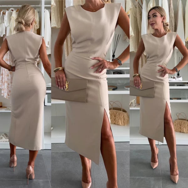 Kleid — Ärmelloses, figurbetontes Midi-Kleid