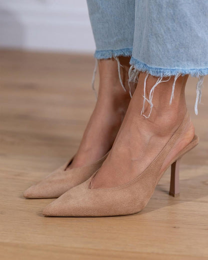 Marlena — Nude Niedrigabsatz Spitz Slingback Pumps