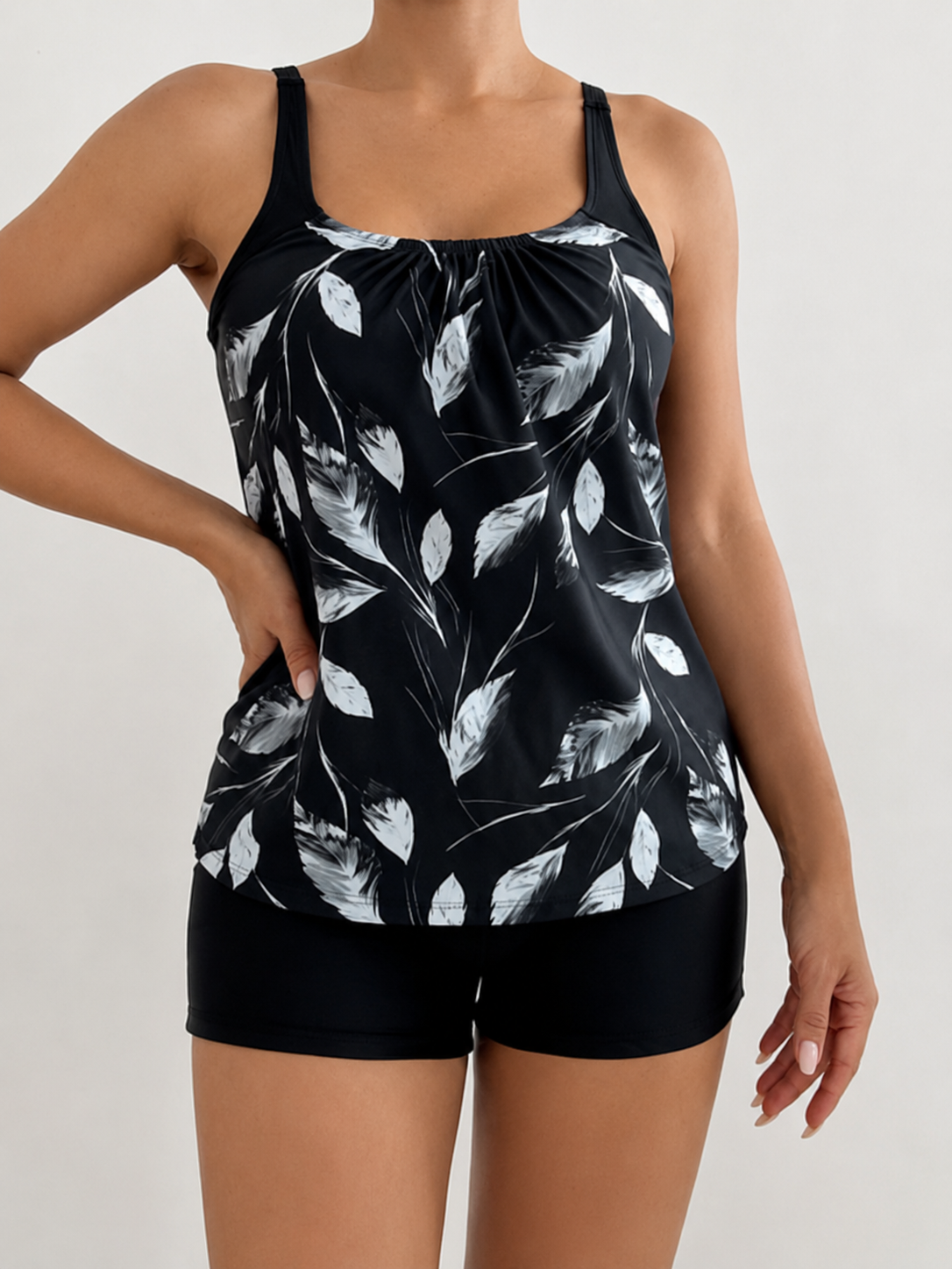 Marbella — Bedruckter Tankini mit Bauchkontrolle-Shorts