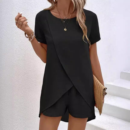 Vaelora — Asymmetrisches Top & Shorts Zweiteiliges Set