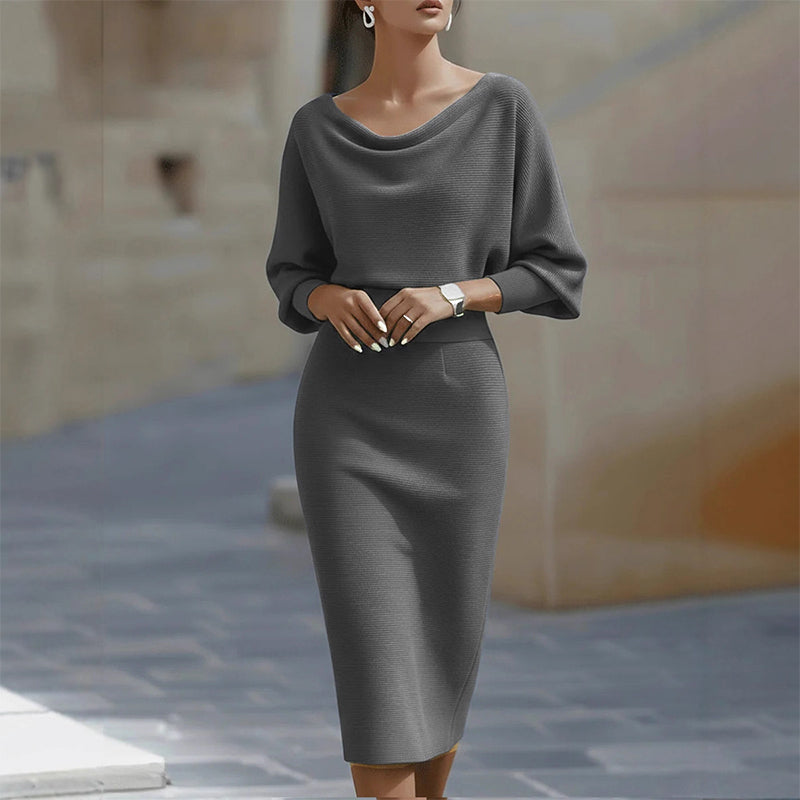 Silou — Schlankmachendes, figurbetontes elegantes Midikleid