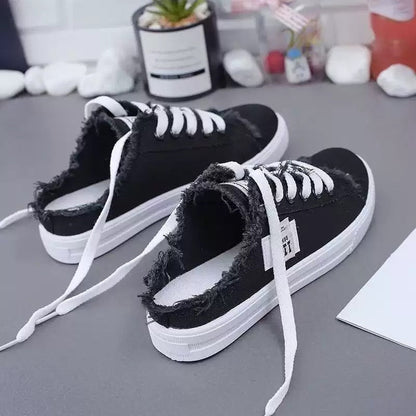 Denimule — Ausgefranster Denim Slip-On Sneaker