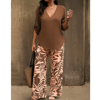 Amarielle — V-Ausschnitt Bluse & Bedrucktes Weites-Bein-Hose Set