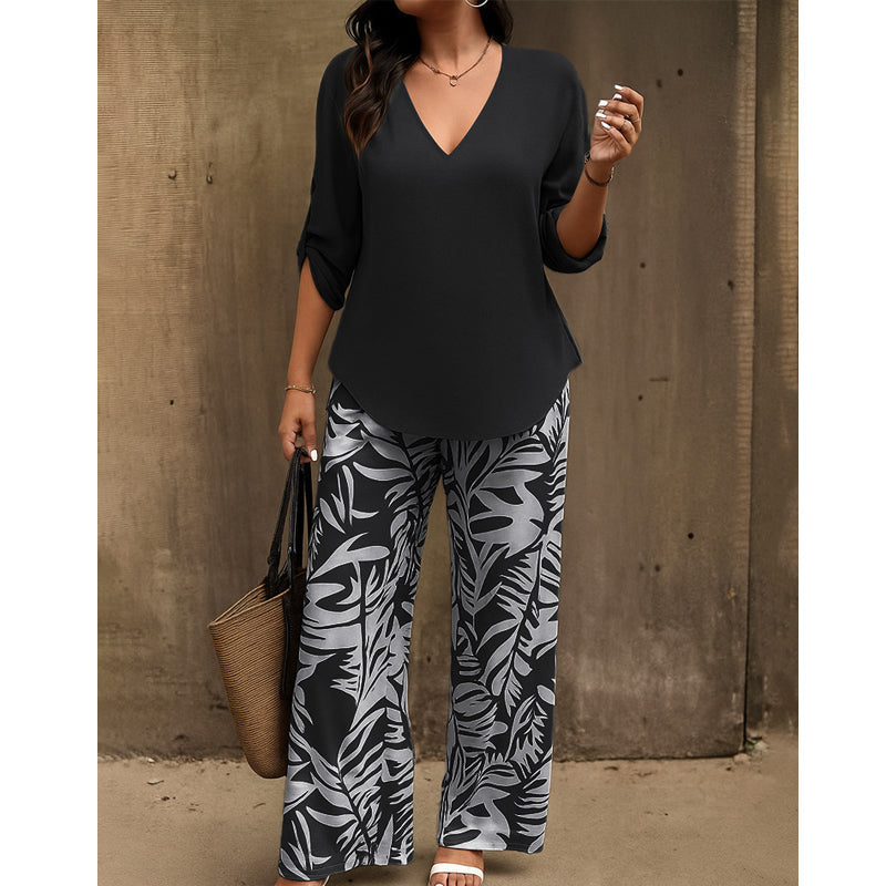 Amarielle — V-Ausschnitt Bluse & Bedrucktes Weites-Bein-Hose Set