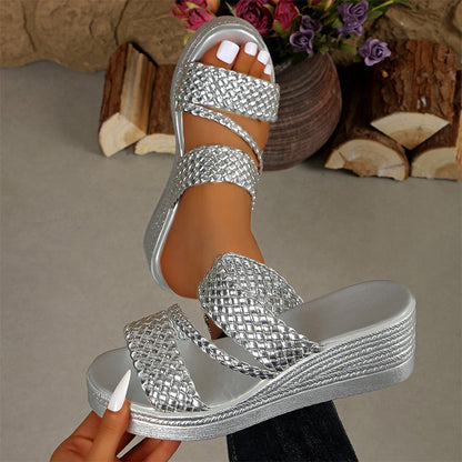 Solvanne — Geflochtene Riemensandalen mit Plateau
