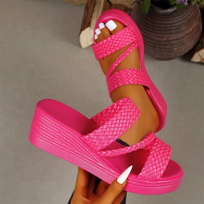Solvanne — Geflochtene Riemensandalen mit Plateau
