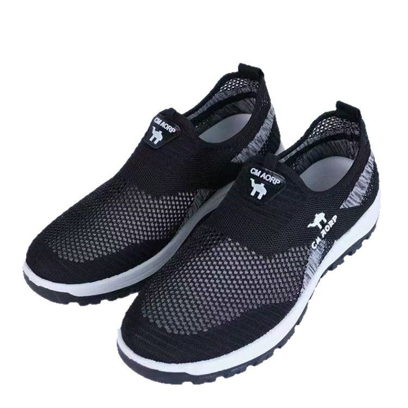 Halcombe — Atmungsaktive Mesh Slip-On Schuhe