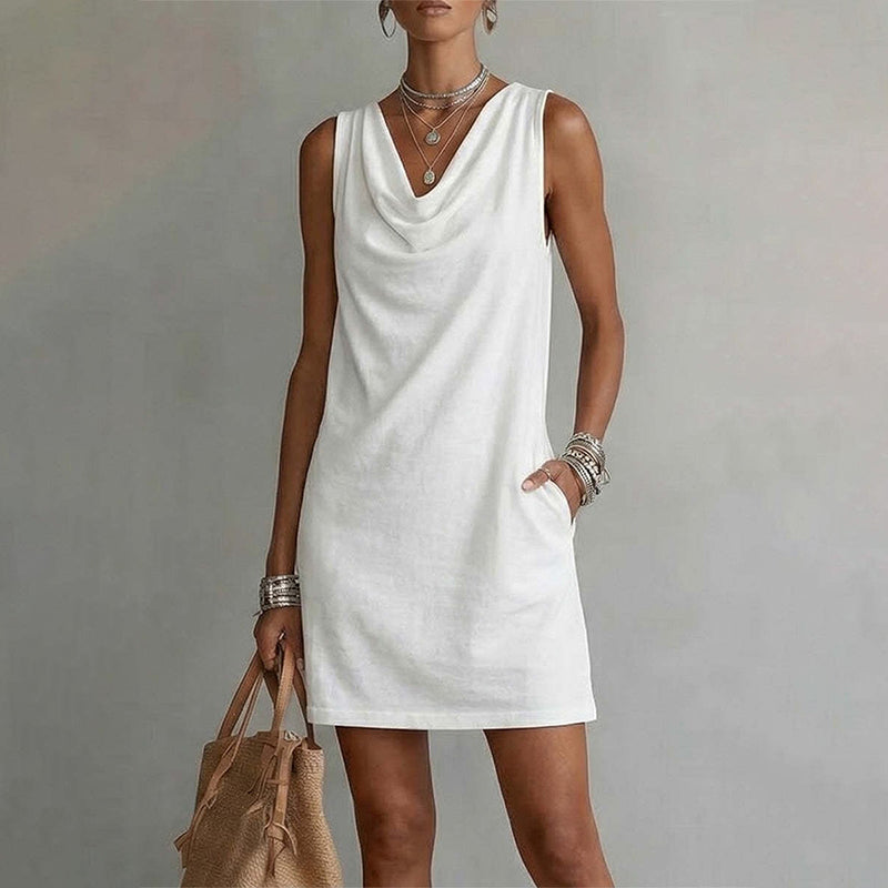 Solenari — Slim-Fit Kleid mit Kapuze